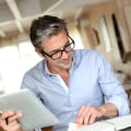 What hours do most real estate agents work?