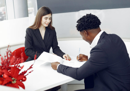 What are the requirements to be a real estate agent?